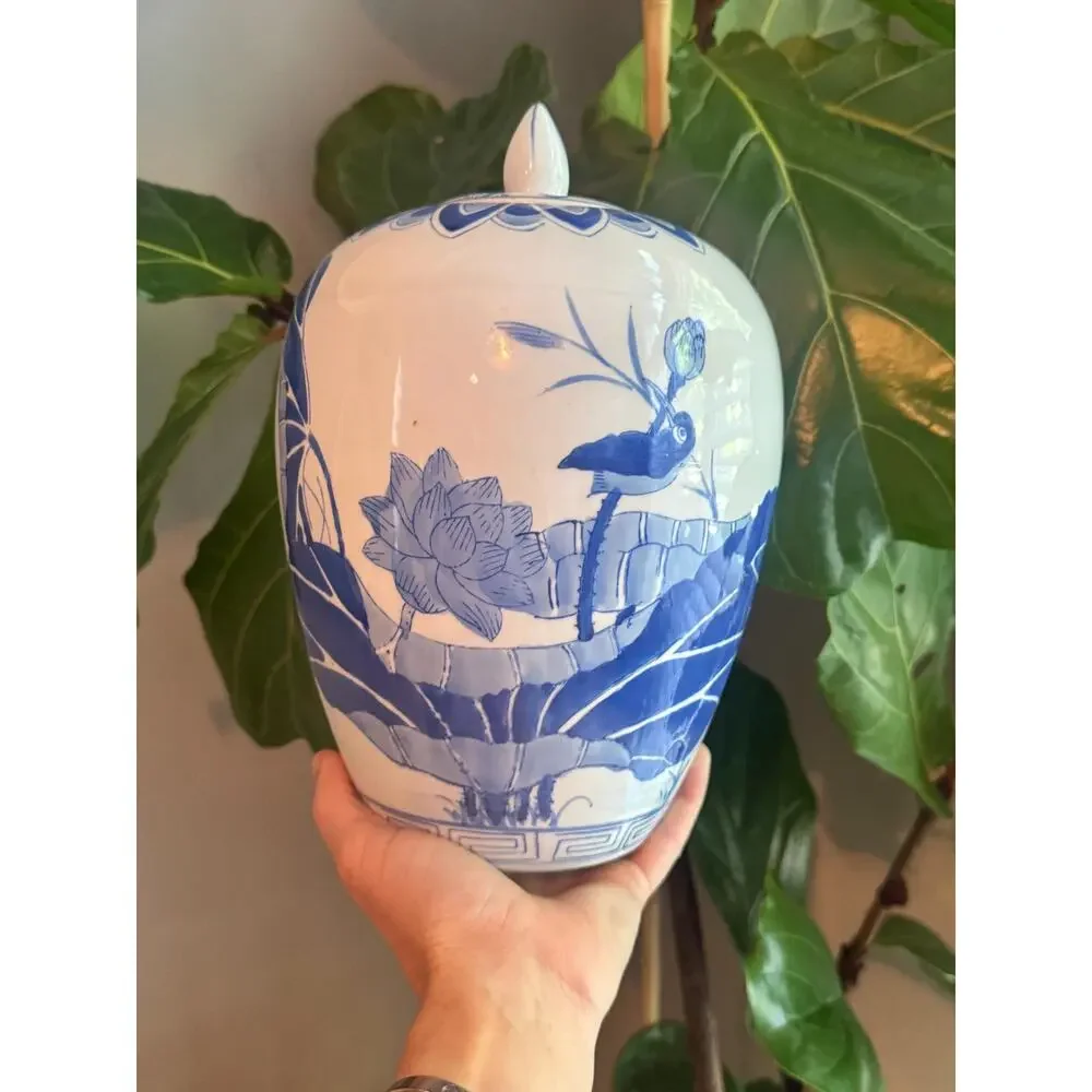 Vintage Chinoiserie Blue White Lotus Porcelain Melon Ginger Jar and Lid